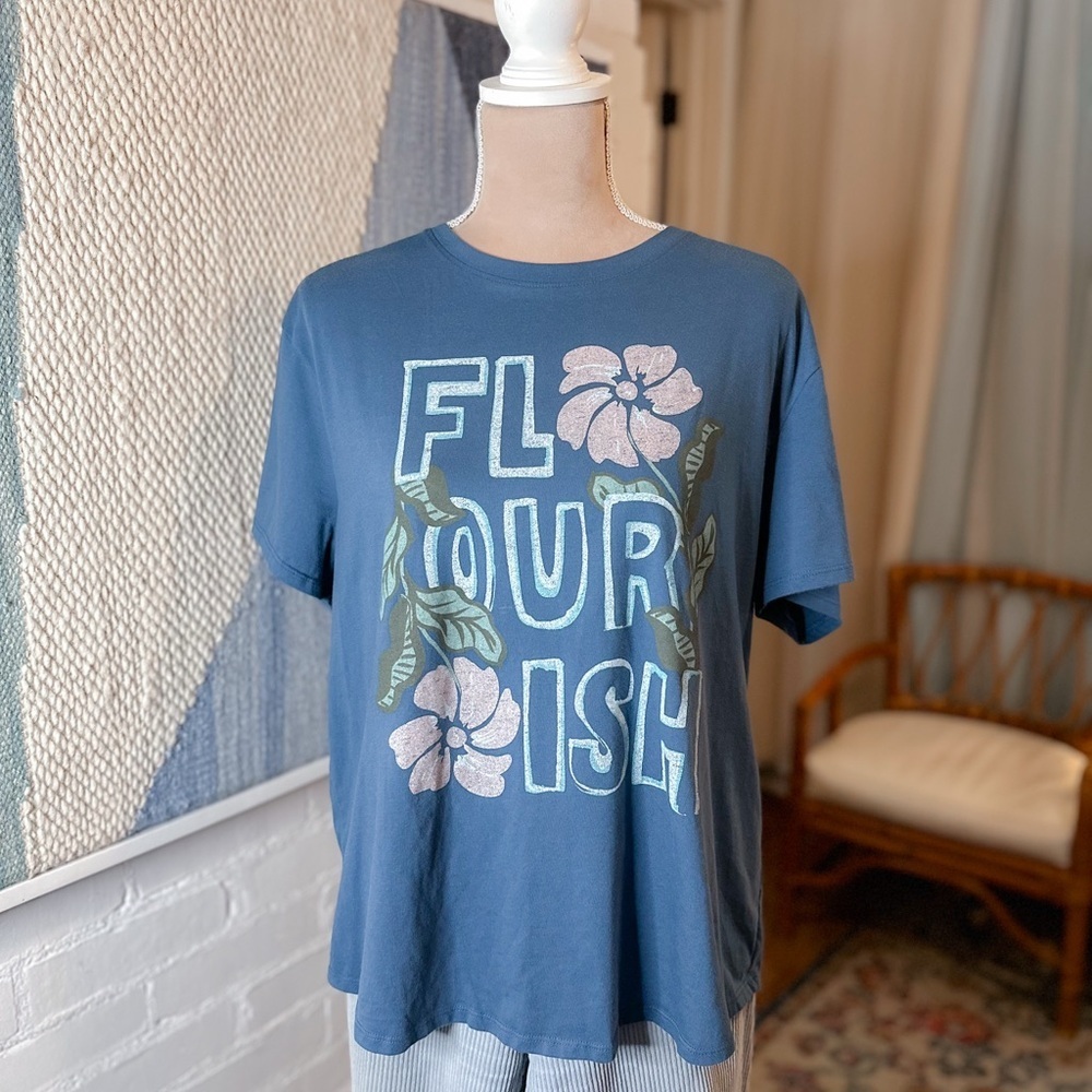 Sonoma The Relaxed Graphic Tee Flourish T-Shirt